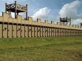 Holz-Erde-Mauer